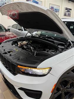 جيب جراند شيروكي